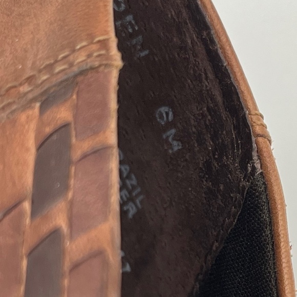 Trotters Aspen Woven Leather Slip On Brown Loafer. Like New. Size 6M; EUC - Picture 7 of 8